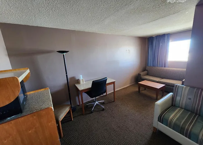 Satellite Inn